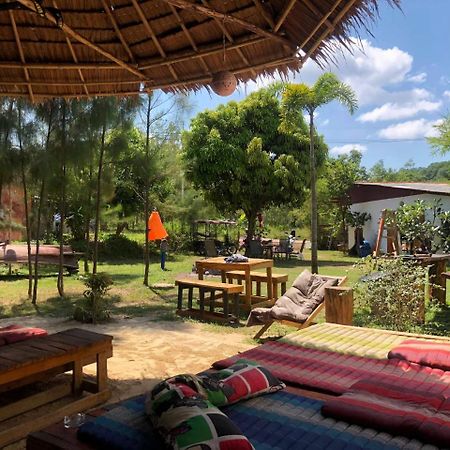 Slacklines Hostel Koh Lanta Bagian luar foto