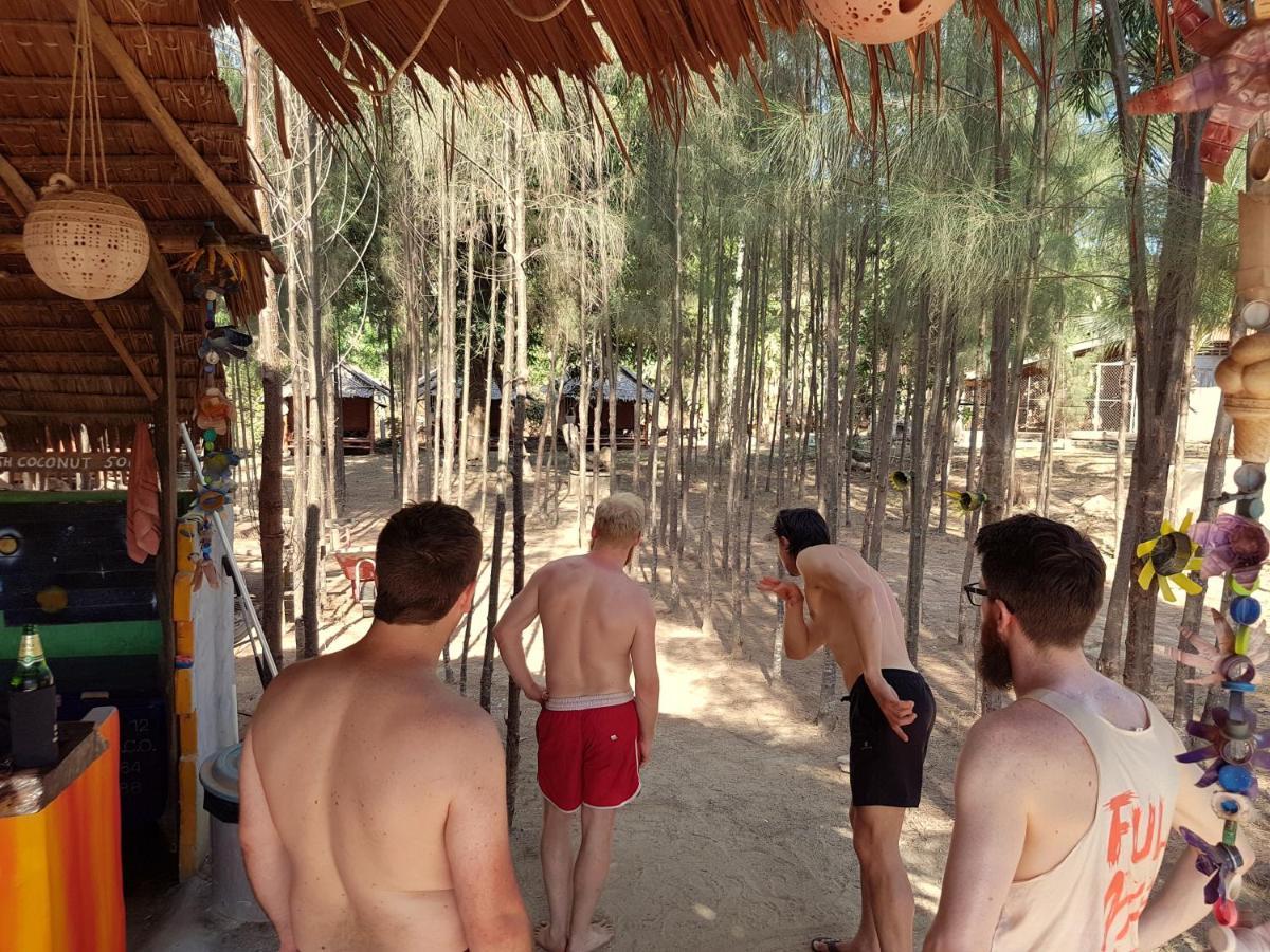 Slacklines Hostel Koh Lanta Bagian luar foto