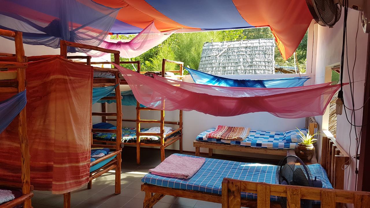 Slacklines Hostel Koh Lanta Bagian luar foto